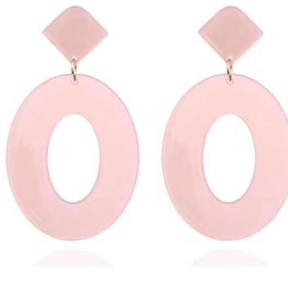 light pink acrylic geometric earring - Picture 3 of 3